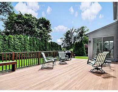 10 Jacobs Point Rd, Warren, RI 02885 - photo 6