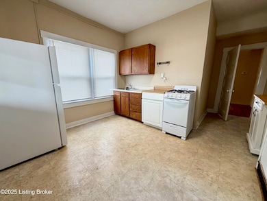 1907 Payne St unit 4, Louisville, KY 40206 - photo 4