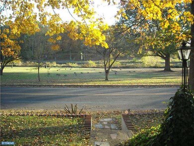 915 Lakeshore Dr, Haddon Township, NJ 08108 - photo 2