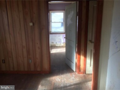 5 Blackwood Rd, Lindenwold, NJ 08021 - photo 2