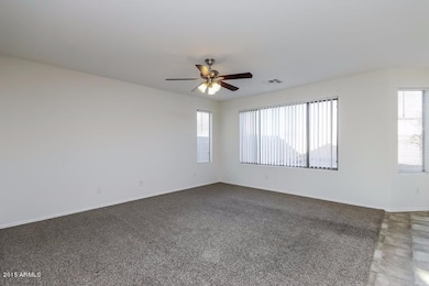 005-Dining_Room-2268558-small