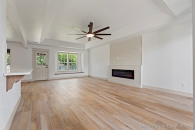 509 E 9th St, Grove, OK 74344 - photo 7