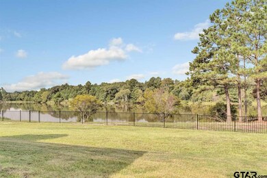 10912 Deer Creek Dr, Tyler, TX 75707 - photo 7