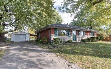 522 Birch St, Beech Grove, IN 46107 - photo 2