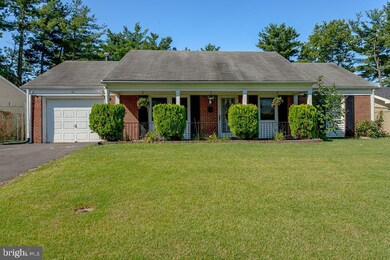 12 Edgemont Ln, Willingboro, NJ 08046 - photo 2