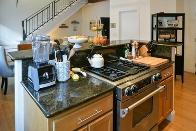 27 Fayette St unit 304, Beverly, MA 01915 - photo 5