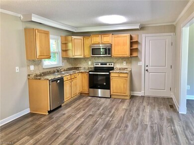 1806 Cleon St, Asheboro, NC 27205 - photo 6