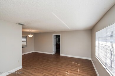 1298 Robbinswood Dr, Rockledge, FL 32955 - photo 4