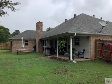 108 Ralph Dr, Texarkana, TX 75501 - photo 5