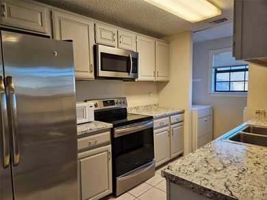 5016 Winder Ct unit A, North Richland Hills, TX 76180 - photo 4