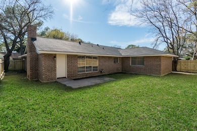 3426 Sardis Ln, Houston, TX 77088 - photo 5
