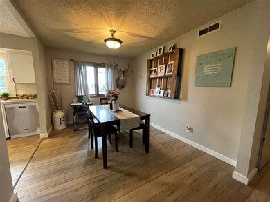 211 Park Ridge Rd, North Platte, NE 69101 - photo 4