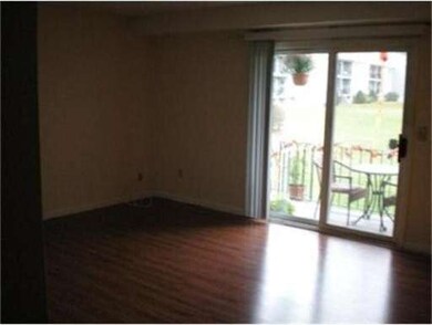 74 Tennis Plaza Rd unit 43, Dracut, MA 01826 - photo 5