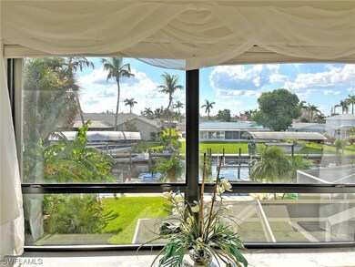 5338 Cobalt Ct, Cape Coral, FL 33904 - photo 5