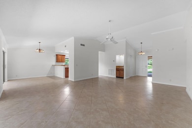 2600 SW 23rd Cranbrook Dr, Boynton Beach, FL 33436 - photo 7