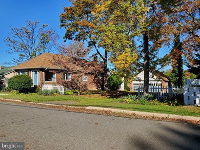 839 Arbordale Dr, Keyport, NJ 07735 - photo 4