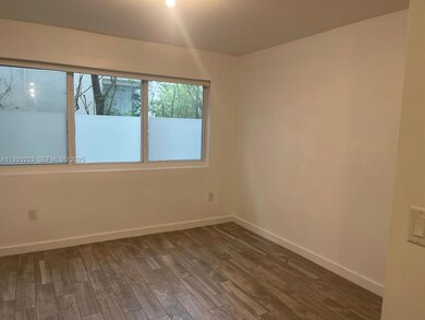 1035 Euclid Ave unit 15, Miami Beach, FL 33139 - photo 7