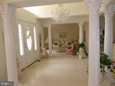 66 Linree Ave, Reading, PA 19606 - photo 3