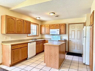 340 Maplewood Ct unit 10, Isle, MN 56342 - photo 7
