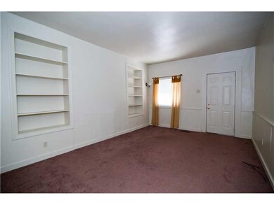 Living Room. Wonderful size Living Room allows you