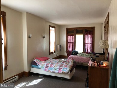 2807 Kutztown Rd, Reading, PA 19605 - photo 7