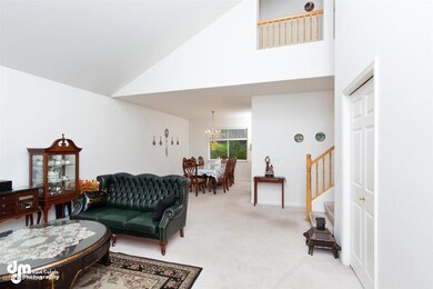 16-Entry Room_KI_028