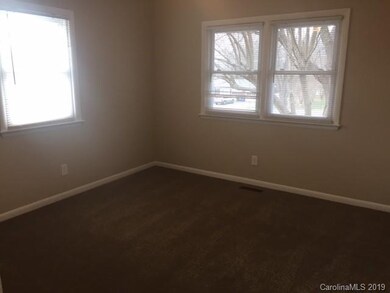 2388 S Chipley Ford Rd, Statesville, NC 28625 - photo 4