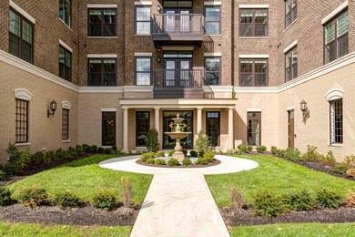 1670 e Broad Common-1