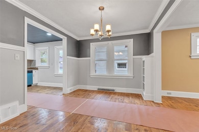 1554 E 221st St, Euclid, OH 44117 - photo 3