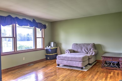 933 University St, Martin, TN 38237 - photo 3