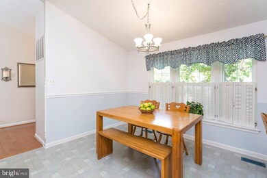 9421 Gunview Rd, Nottingham, MD 21236 - photo 7