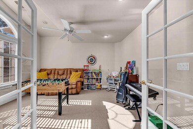 13470 Luna Dr, Redding, CA 96003 - photo 5