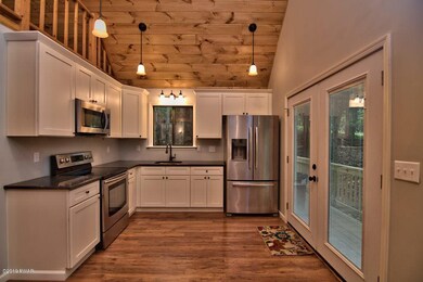 960 Goose Pond Rd, Lake Ariel, PA 18436 - photo 6