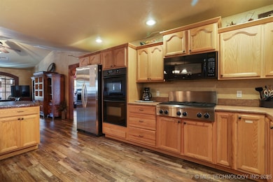 1658 Ann Dr, Kingston, OK 73439 - photo 7