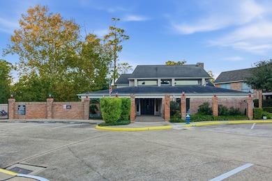 2224 S Piney Point Rd unit 222, Houston, TX 77063 - photo 2