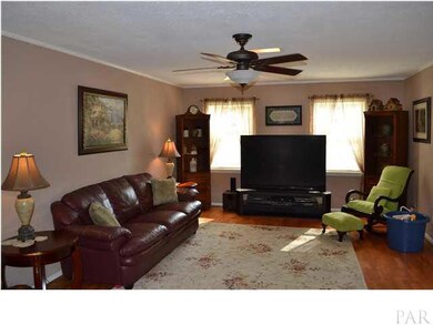 4001 Calico Dr, Cantonment, FL 32533 - photo 3