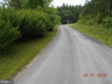 121 Rock Oak Rd, Rio, WV 26755 - photo 2