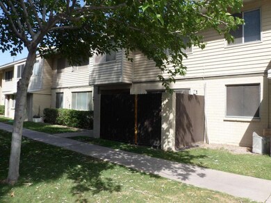 2635 W Rose Ln #B-122 (1)