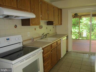 9109 Minneapolis Ave, North Beach, MD 20714 - photo 7