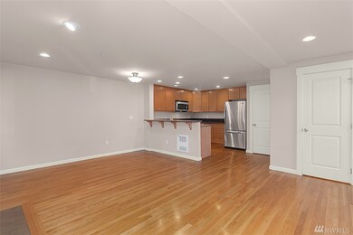 2127 N 113th St unit B, Seattle, WA 98133 - photo 4