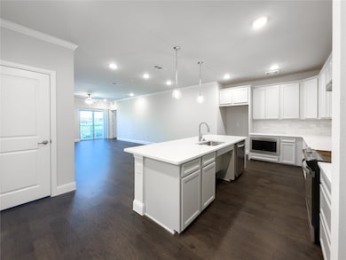 Gatherings at Twin Creeks unit 4202, Allen, TX 75013 - photo 4