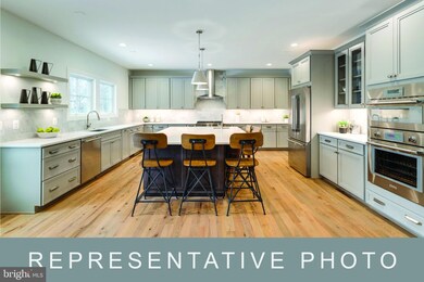 701 Lincoln Ave, Falls Church, VA 22046 - photo 3