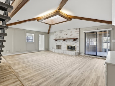 1811 Briarcrest Ln, Arlington, TX 76012 - photo 4