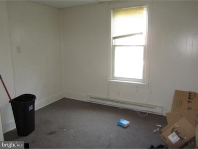 417 W Mcneal St, Millville, NJ 08332 - photo 3