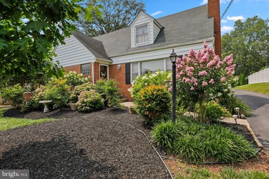 222 Edridge Way, Catonsville, MD 21228 - photo 2