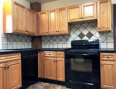 23 Andrew St, Salem, MA 01970 - photo 6