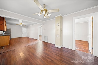 208 Ellis St, Albemarle, NC 28001 - photo 5