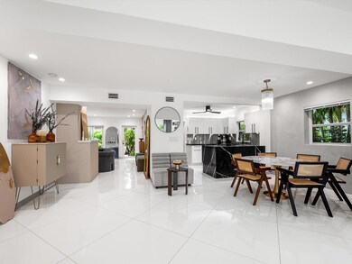 Dinning area and view to Florida room