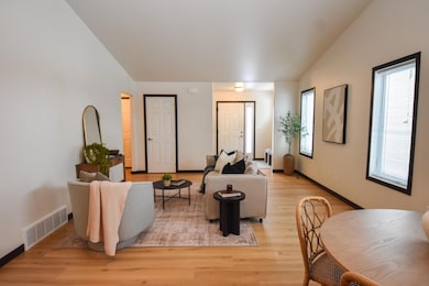 7454 21st St S, Fargo, ND 58104 - photo 4