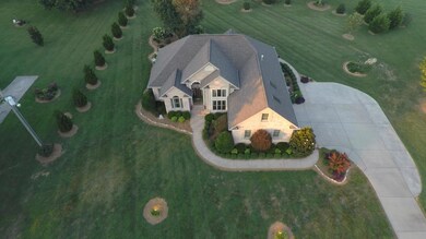 1427 Highway 130 E, Shelbyville, TN 37160 - photo 3